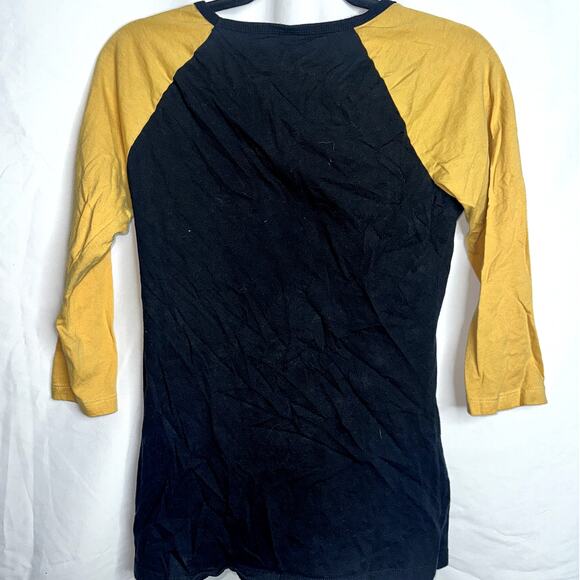 Affliction Women Sz Large Black Yellow Live Fast Studded 3/4 Sleeve VNeck Tshirt - Picture 4 of 6